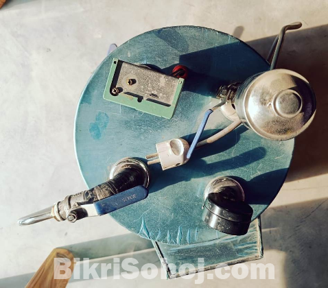 পুরাতন কফি মেকার মেশিন,১০০% ওকে,সমস্যা হলে ফুল টাকা ফেরত